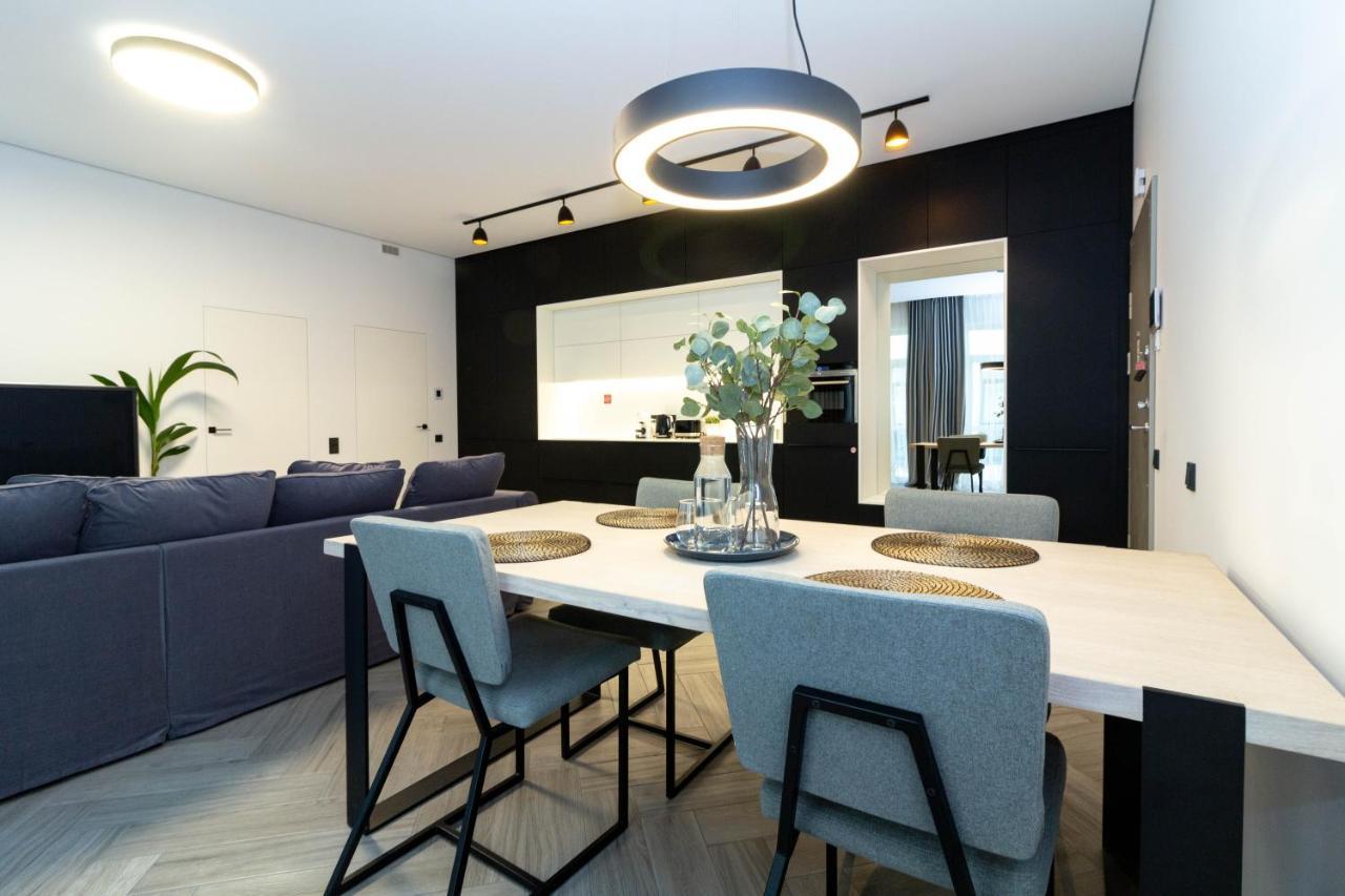 Cohost I Oldtown 60M2 Apt W-Garage Parking, Balcony & Self Check-In VNO Exterior foto