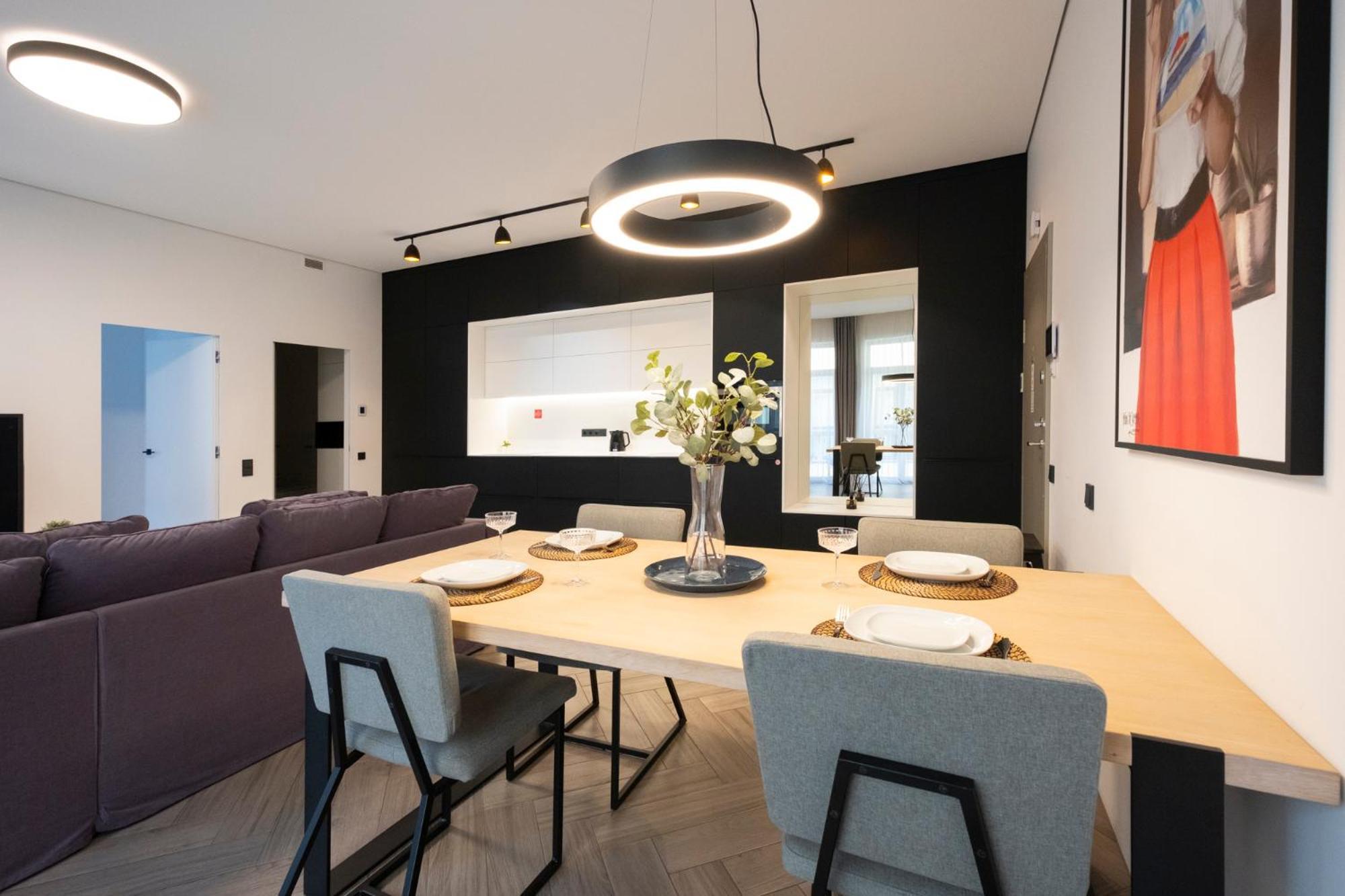 Cohost I Oldtown 60M2 Apt W-Garage Parking, Balcony & Self Check-In VNO Exterior foto
